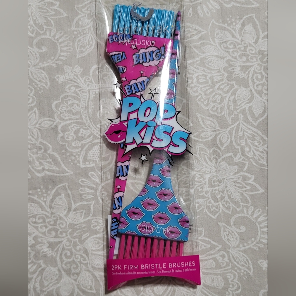 Pop Kiss Firm Bristle Brushes